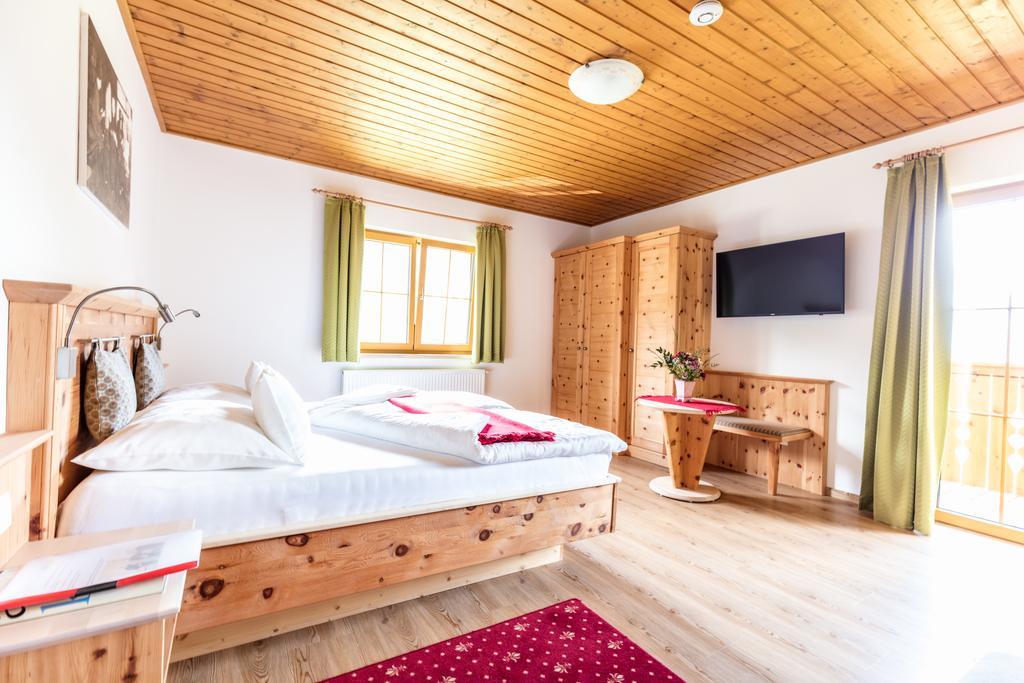 Ferienwohnung Der Hoferbauer Bad Kleinkirchheim Exterior foto